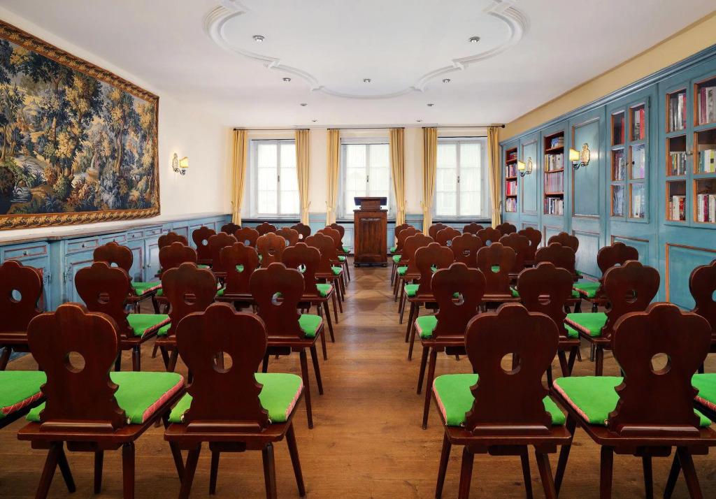 hotel image 11