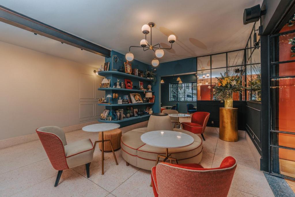 hotel image 13