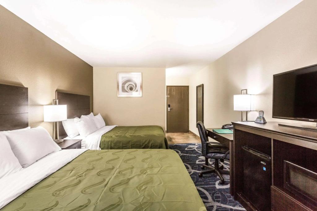 hotel image 16