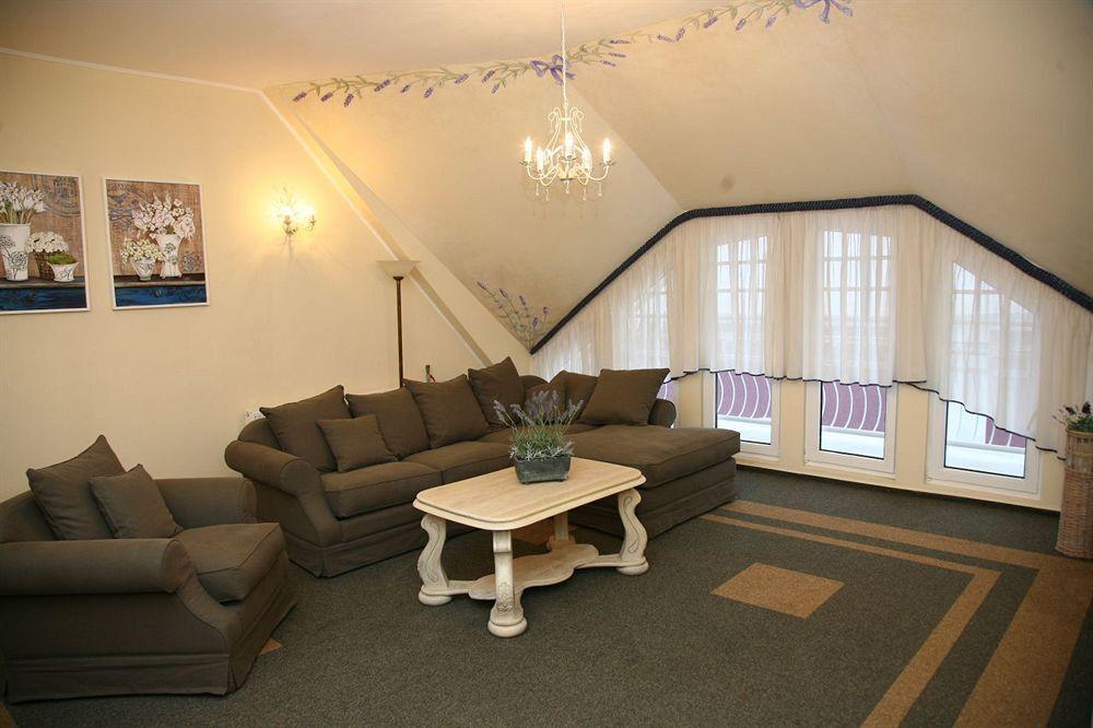 hotel image 13