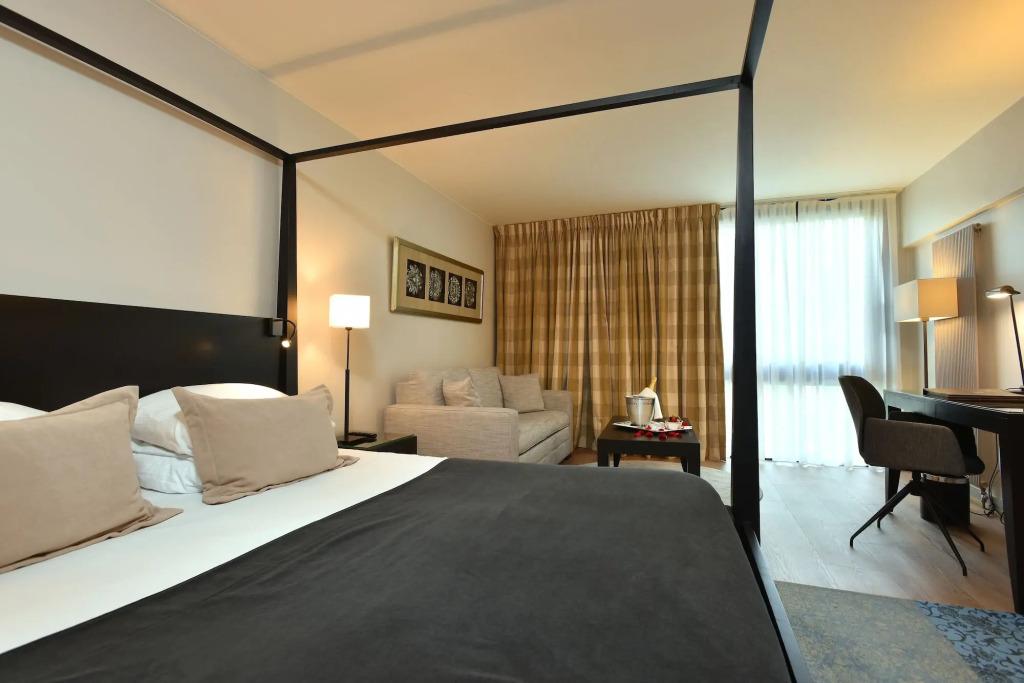 hotel image 8