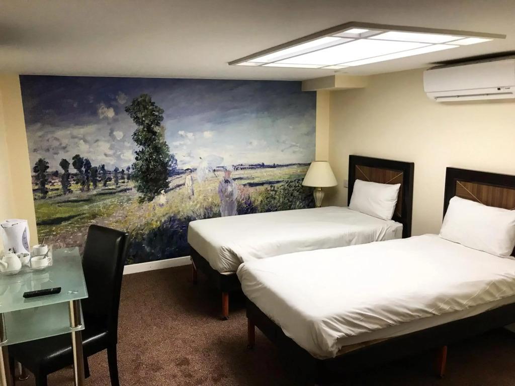 hotel image 9