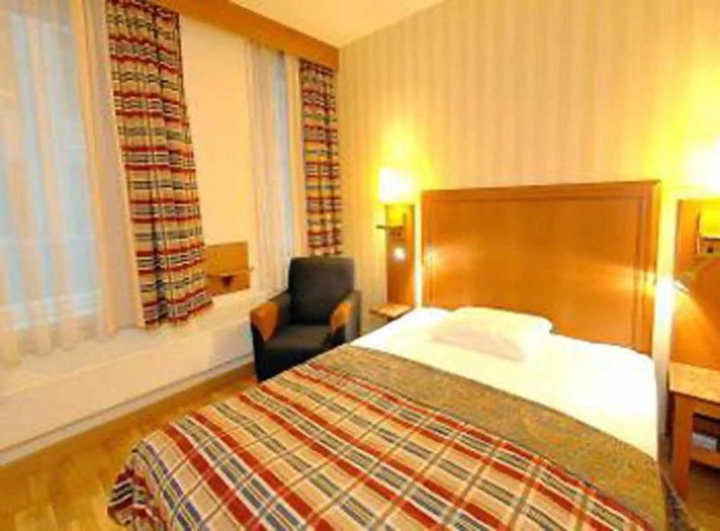 hotel image 8