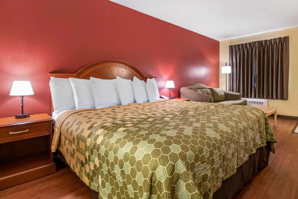 hotel image 1778
