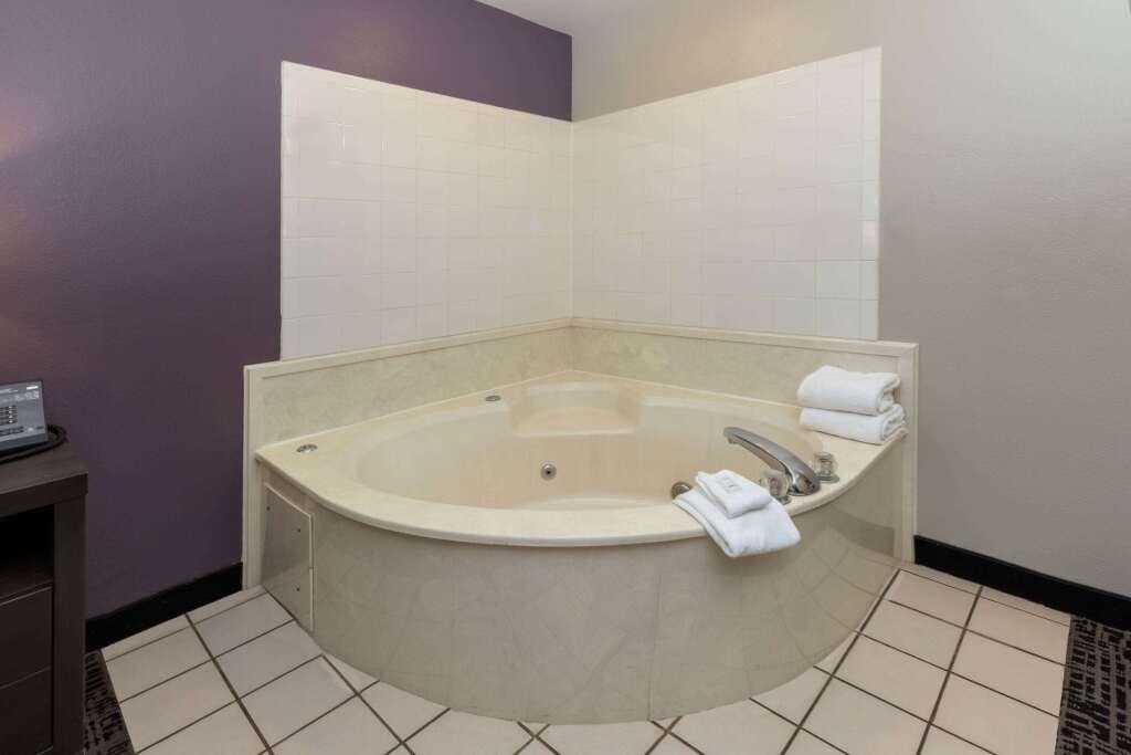 hotel image 16