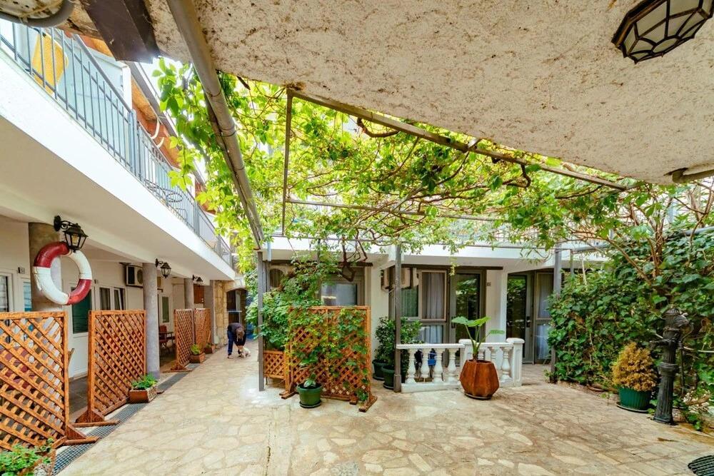 hotel image 7