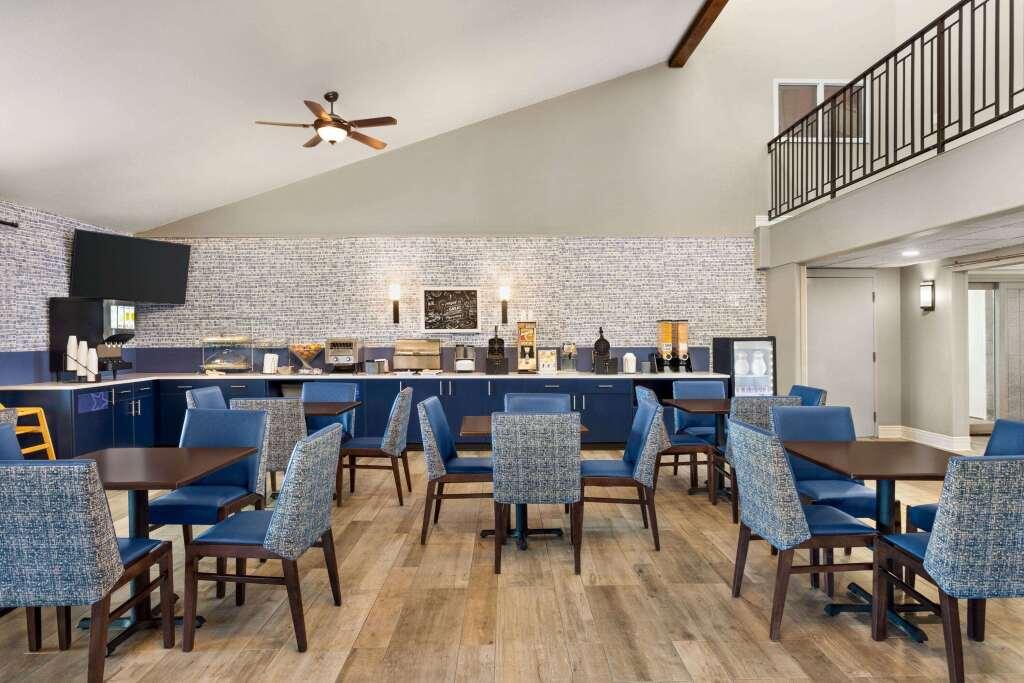 hotel image 16