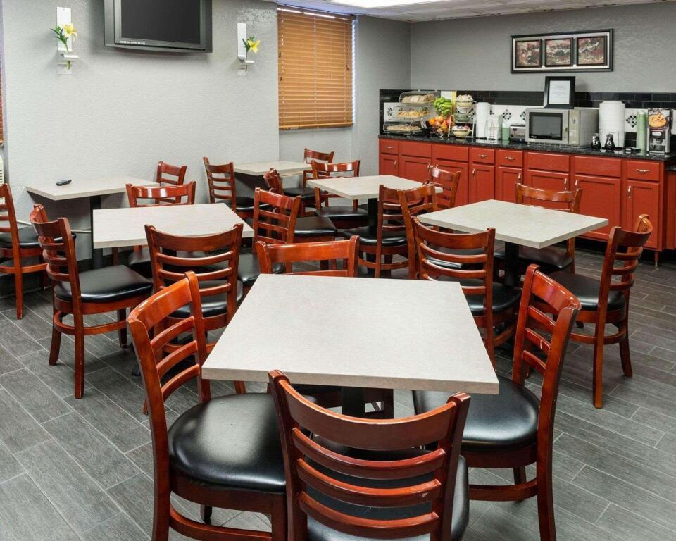 hotel image 9