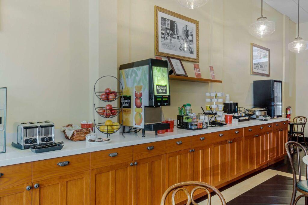 hotel image 12