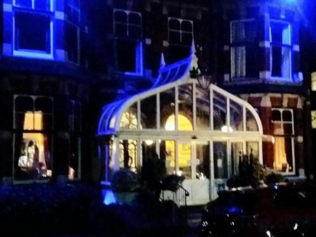 hotel image 13