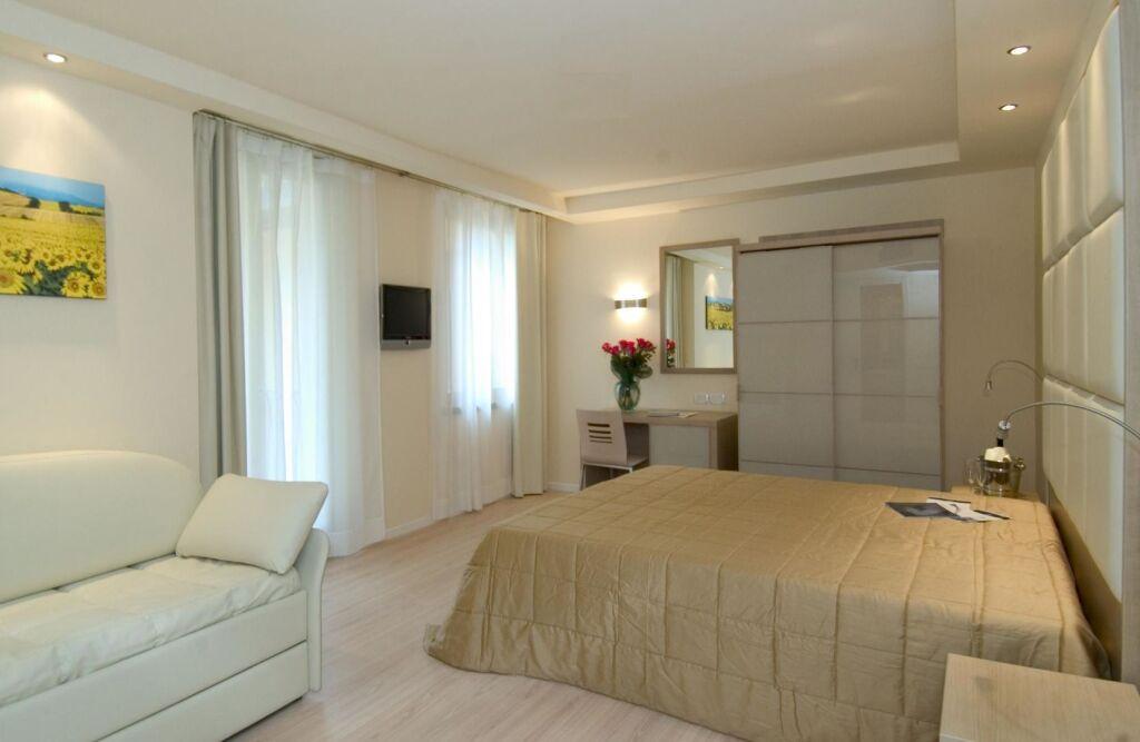 hotel image 39