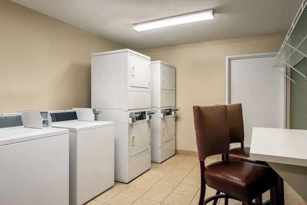 hotel image 13
