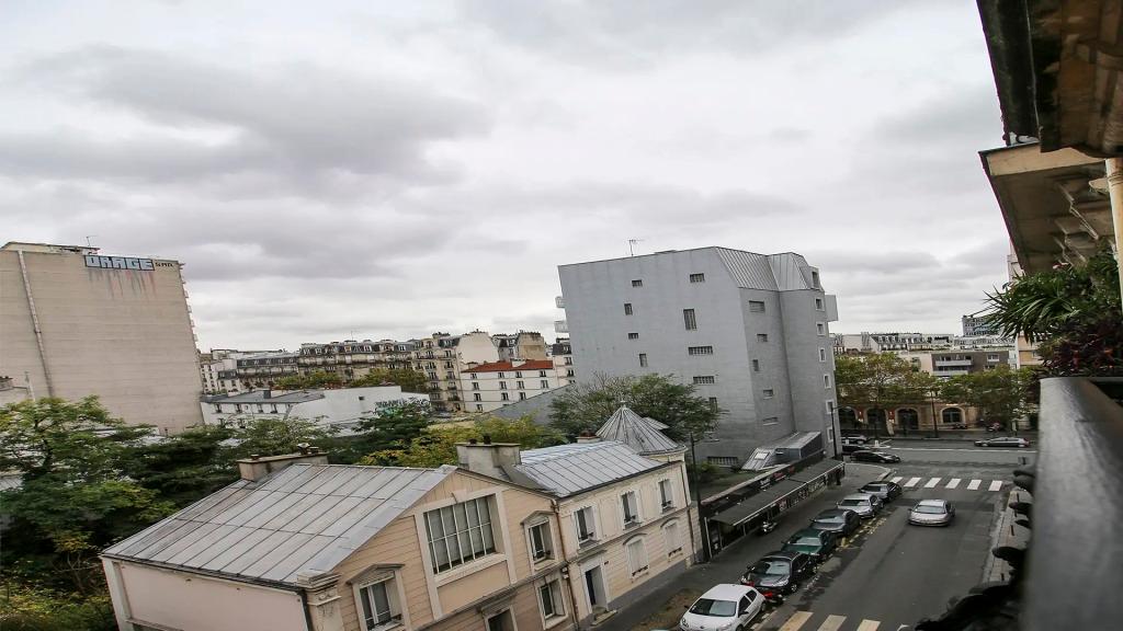 hotel image 16