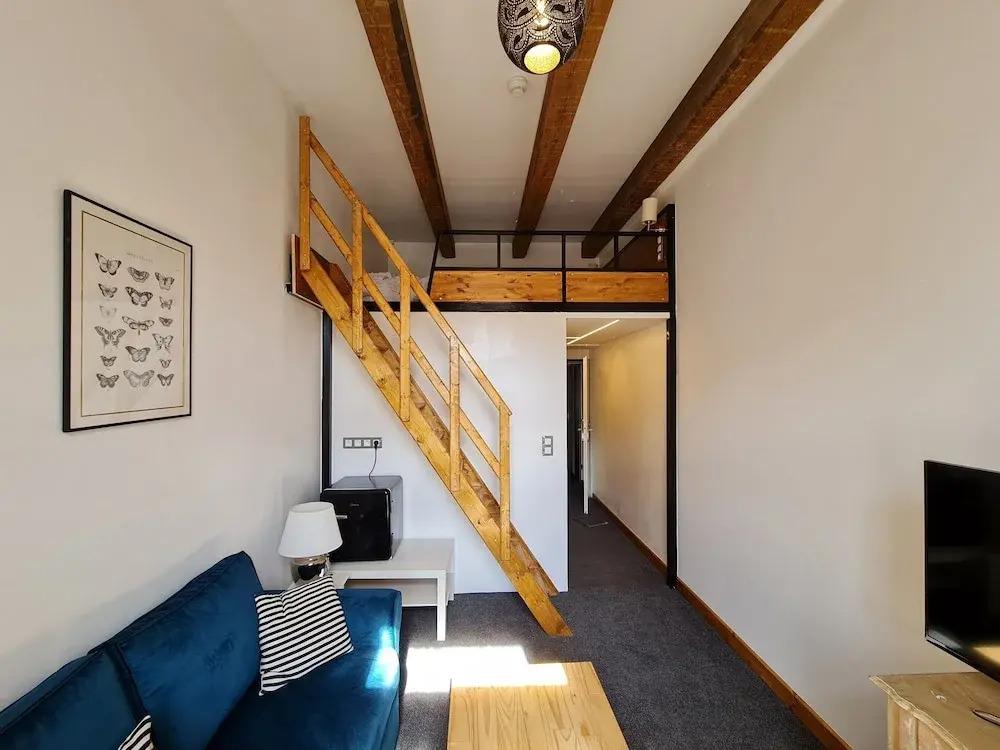 hotel image 16
