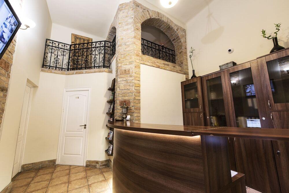 hotel image 10