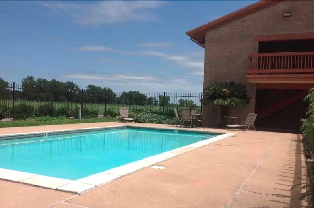 hotel image 12