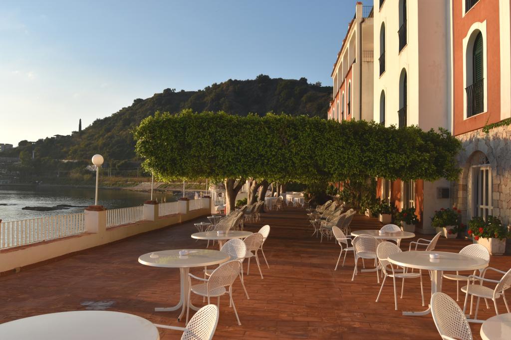 hotel image 12