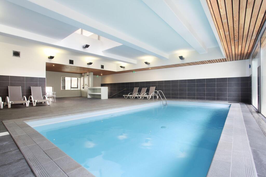 hotel image 10