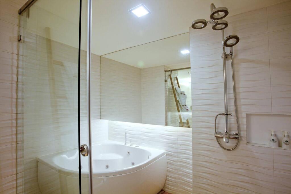 hotel image 16
