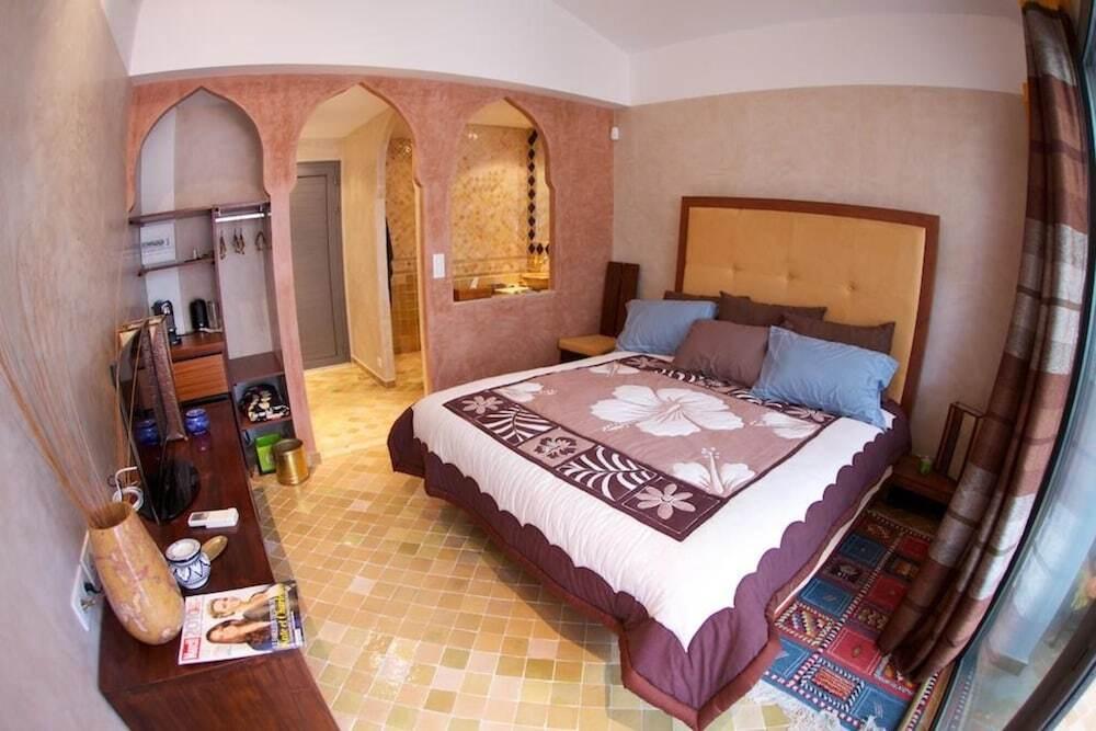 hotel image 10