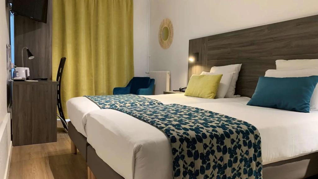 hotel image 16