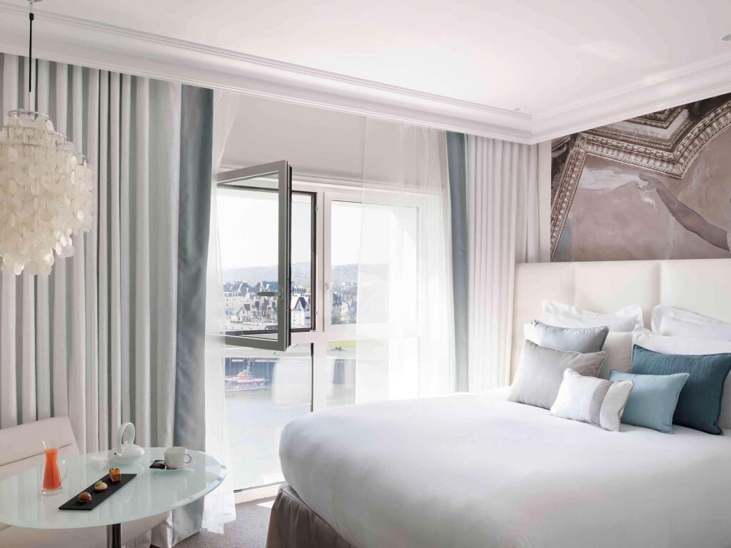 hotel image 36