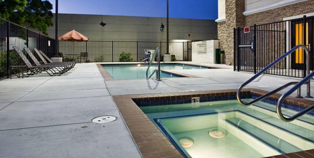 hotel image 8