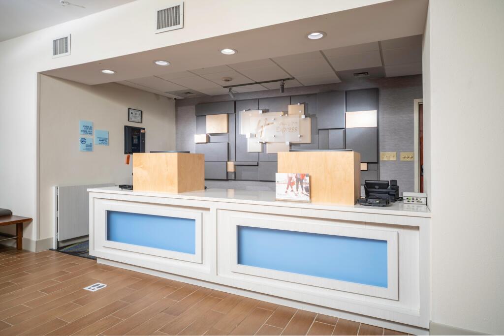 hotel image 9