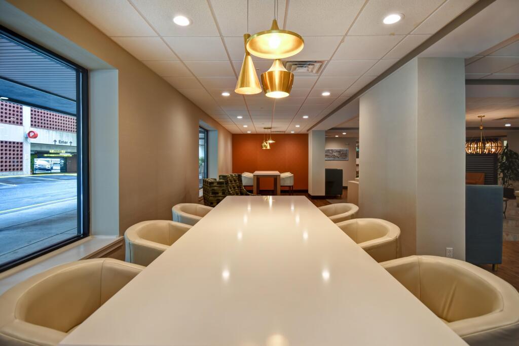 hotel image 10