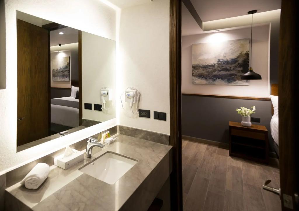 hotel image 12