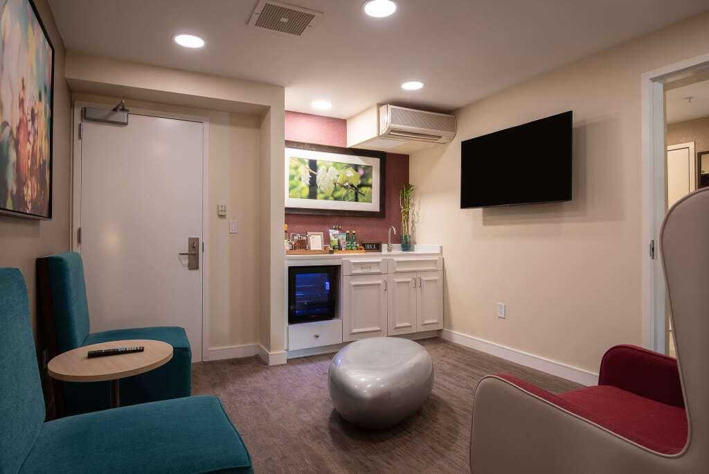 hotel image 13
