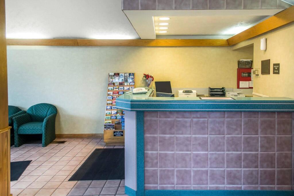 hotel image 13