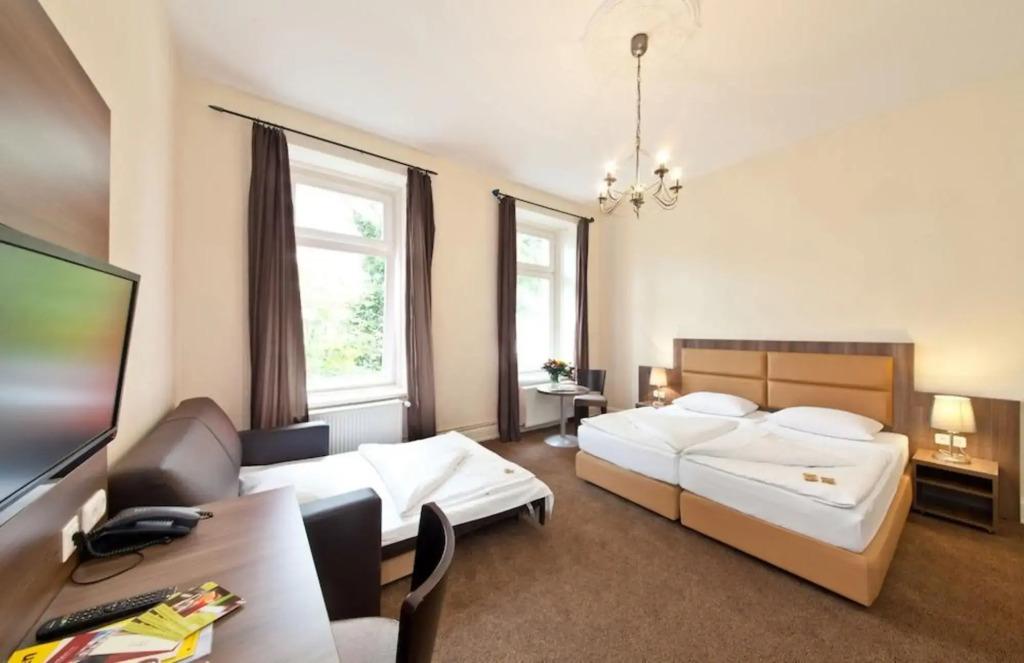 hotel image 18