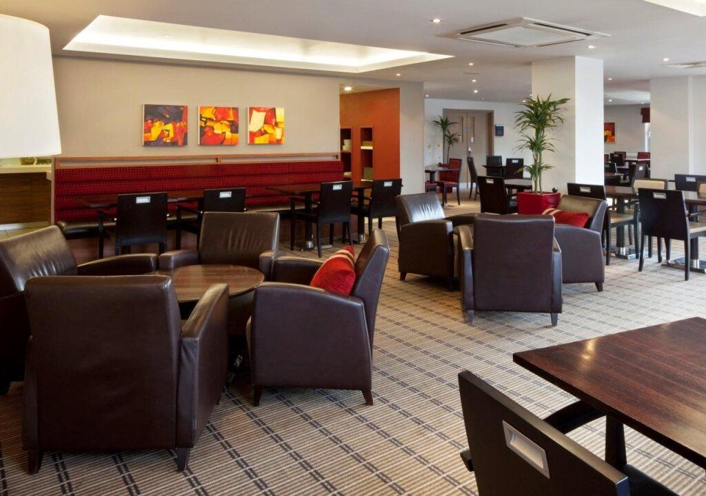 hotel image 10