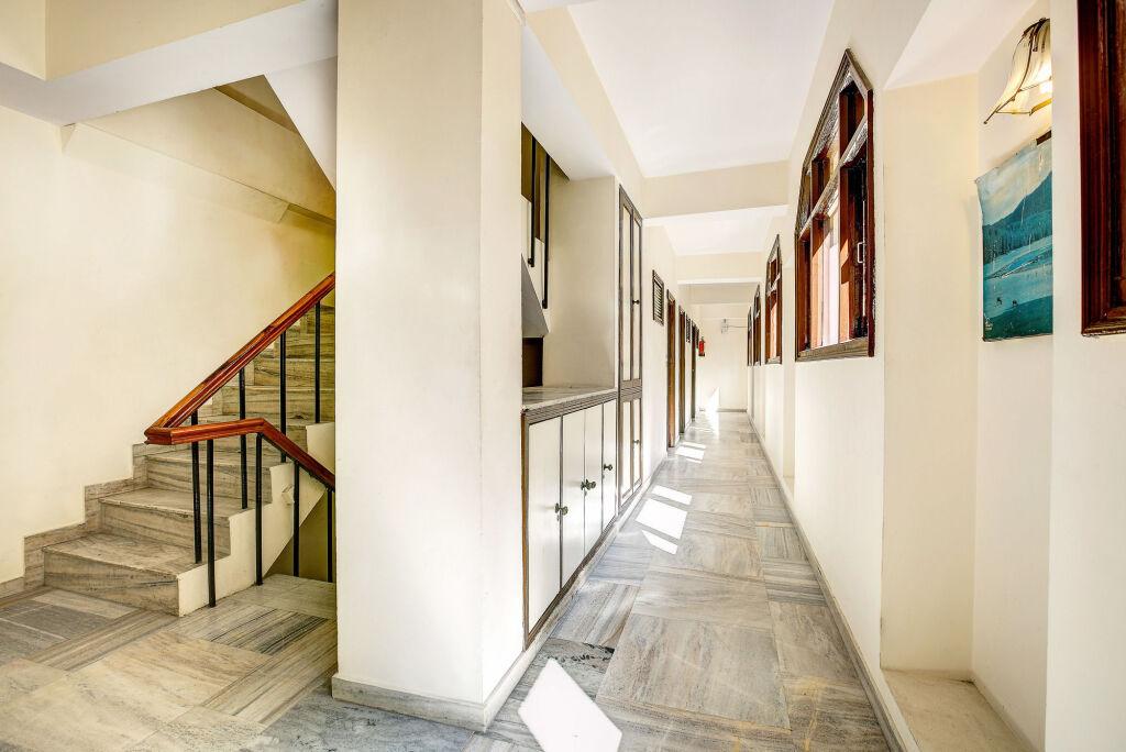 hotel image 13