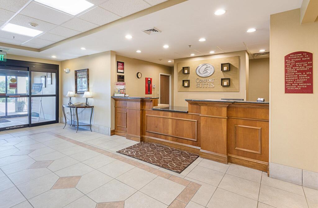 hotel image 12