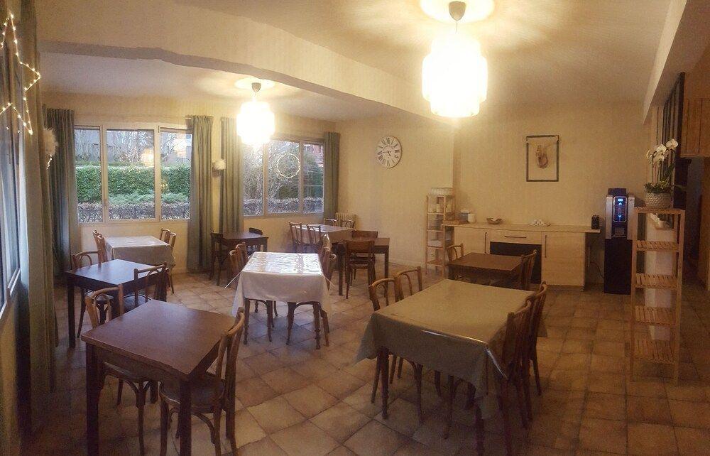 hotel image 11