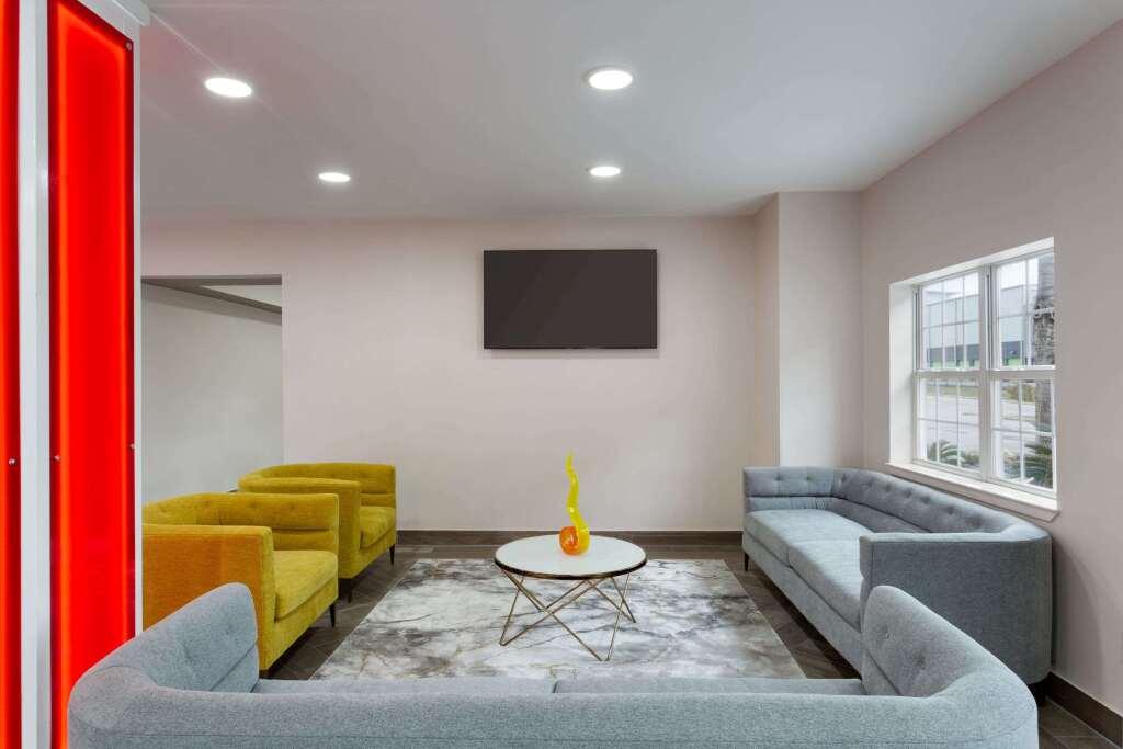 hotel image 13