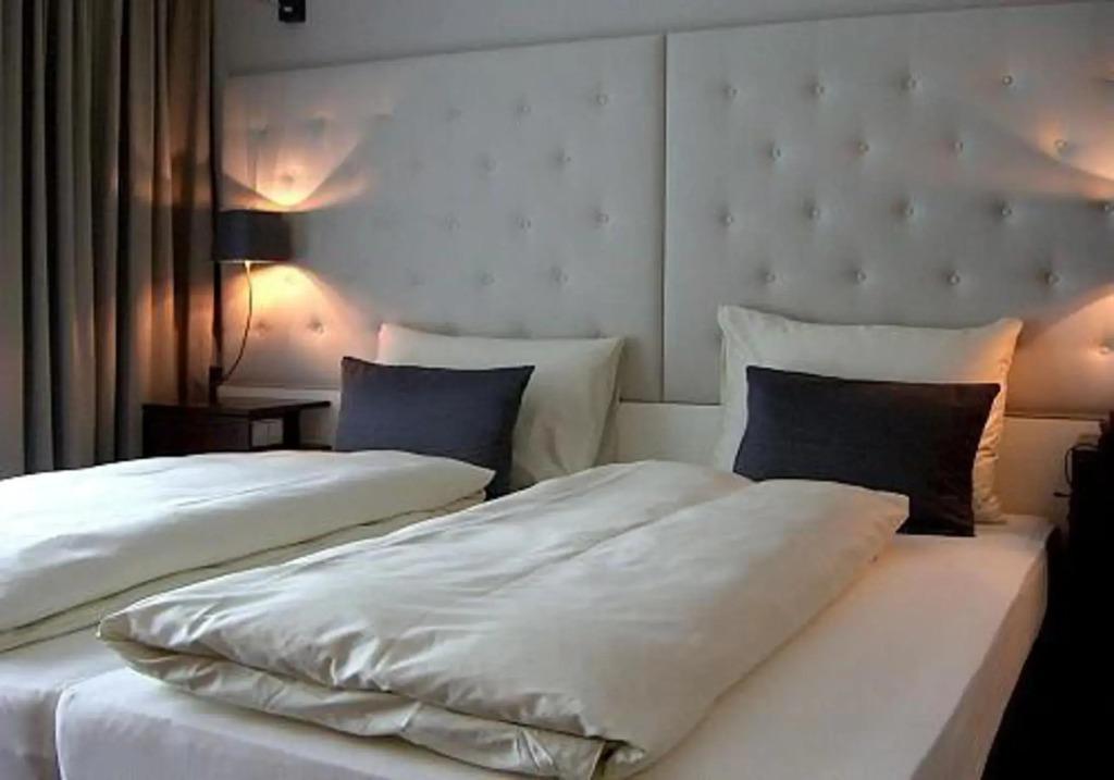 hotel image 16