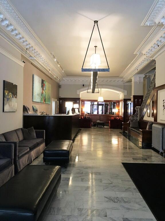 hotel image 10