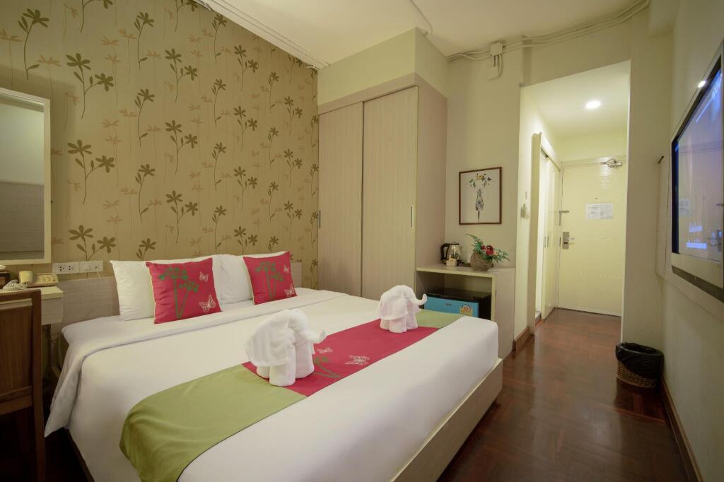 hotel image 8