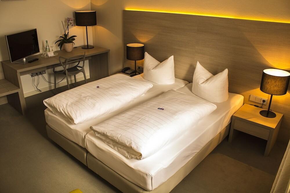 hotel image 16