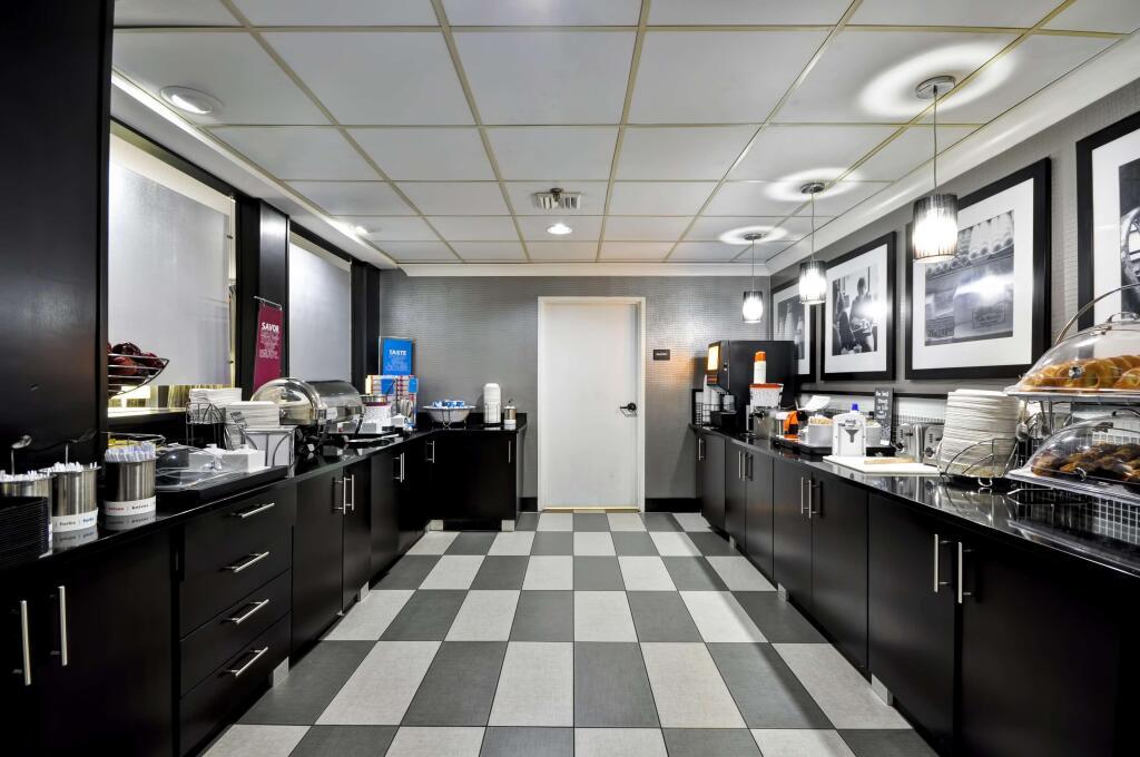 hotel image 9