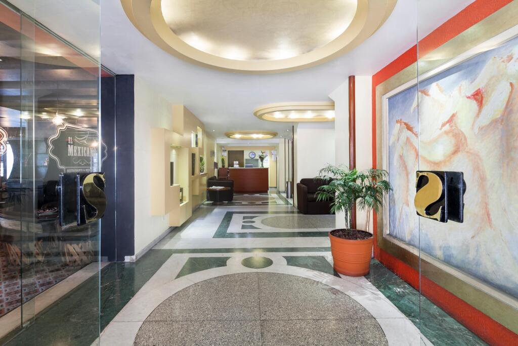 hotel image 12