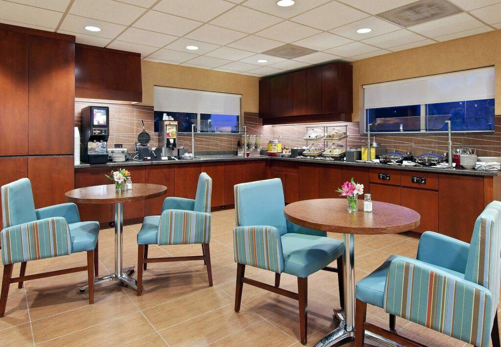 hotel image 16