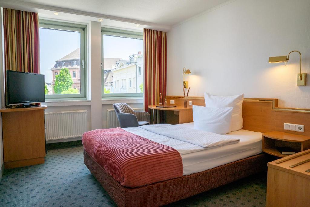 hotel image 10