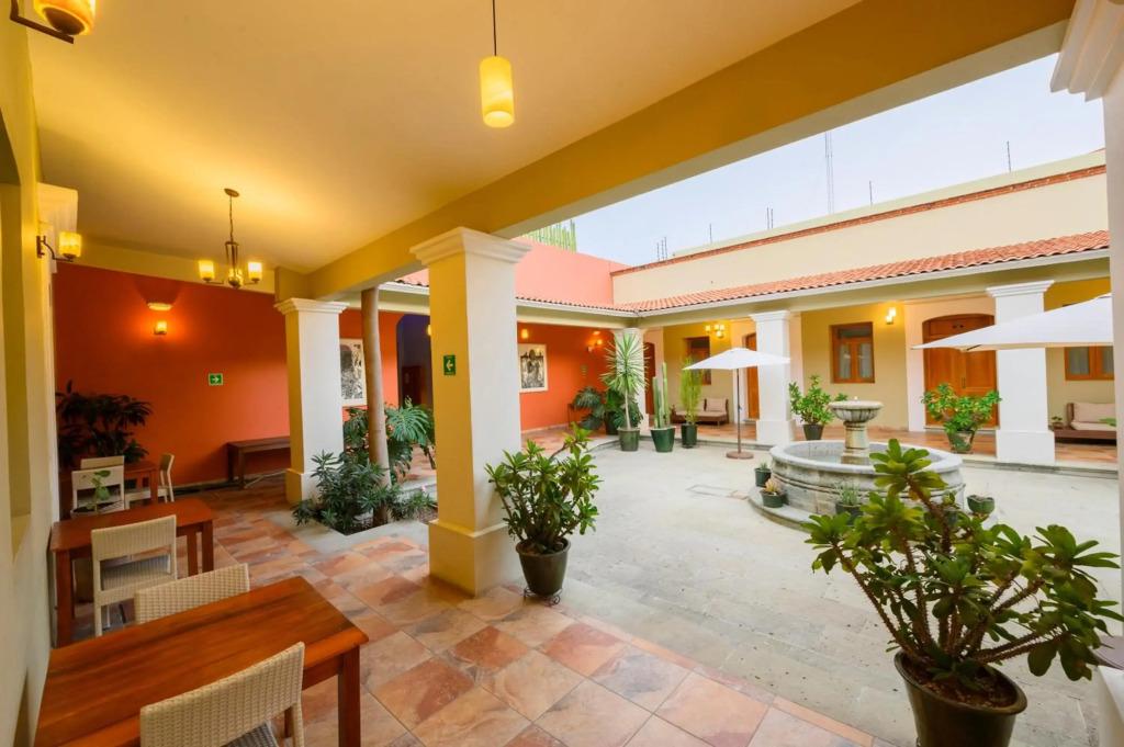hotel image 16
