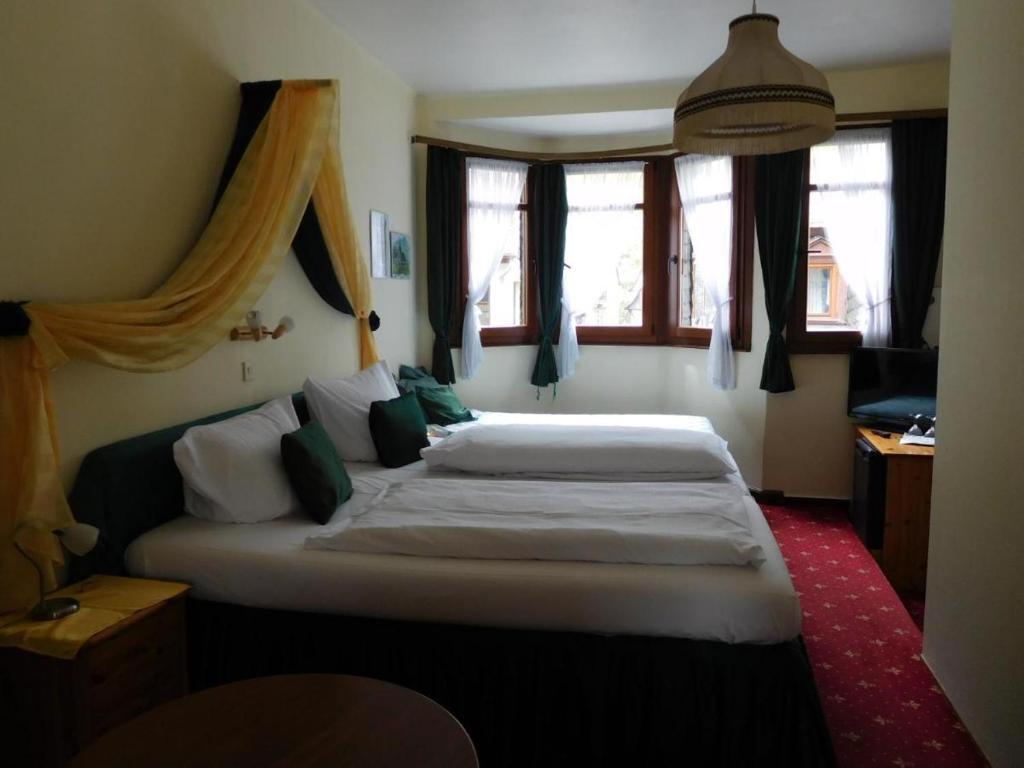 hotel image 11