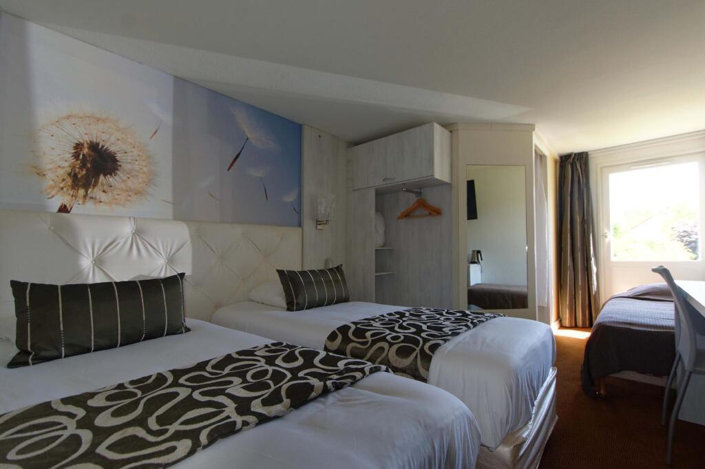 hotel image 12