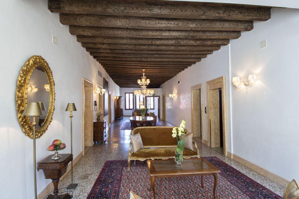 hotel image 32